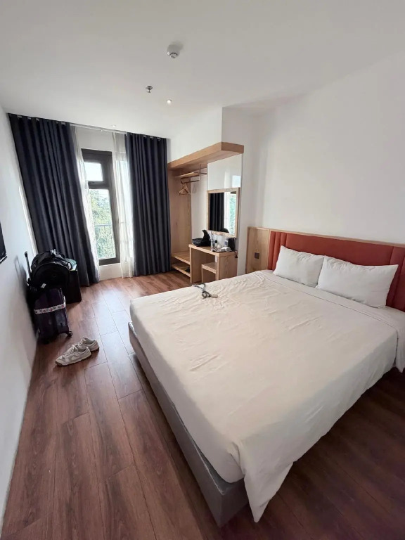 Haven Hut Hotel