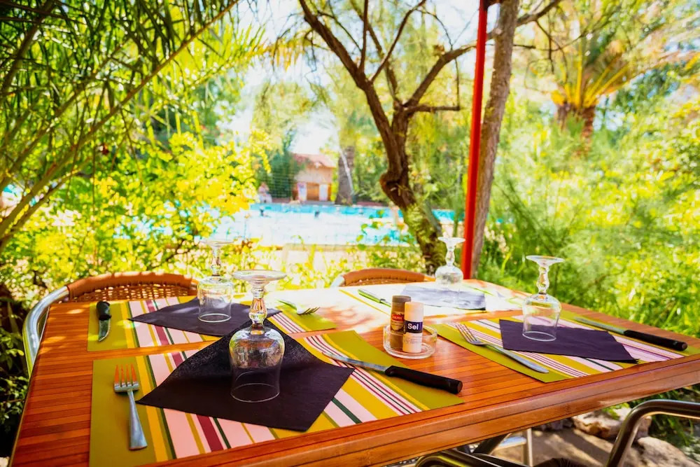 Camping la Peiriere - Lodge en Pays Cathare