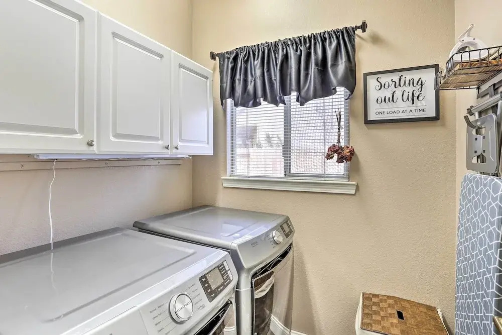 Redding Home w/ Patio Near Fishing