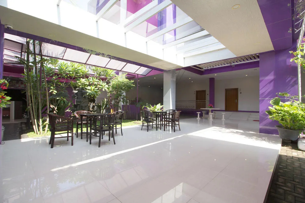 Airy Stasiun Balapan Natuna 4 Solo