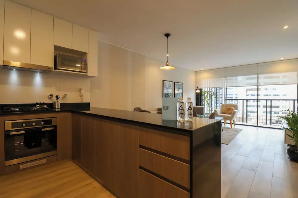Living One in Premium Miraflores By Wynwood House
