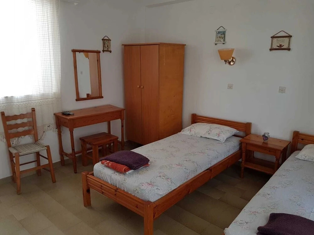Family run 2 bed Studio Apartment 2