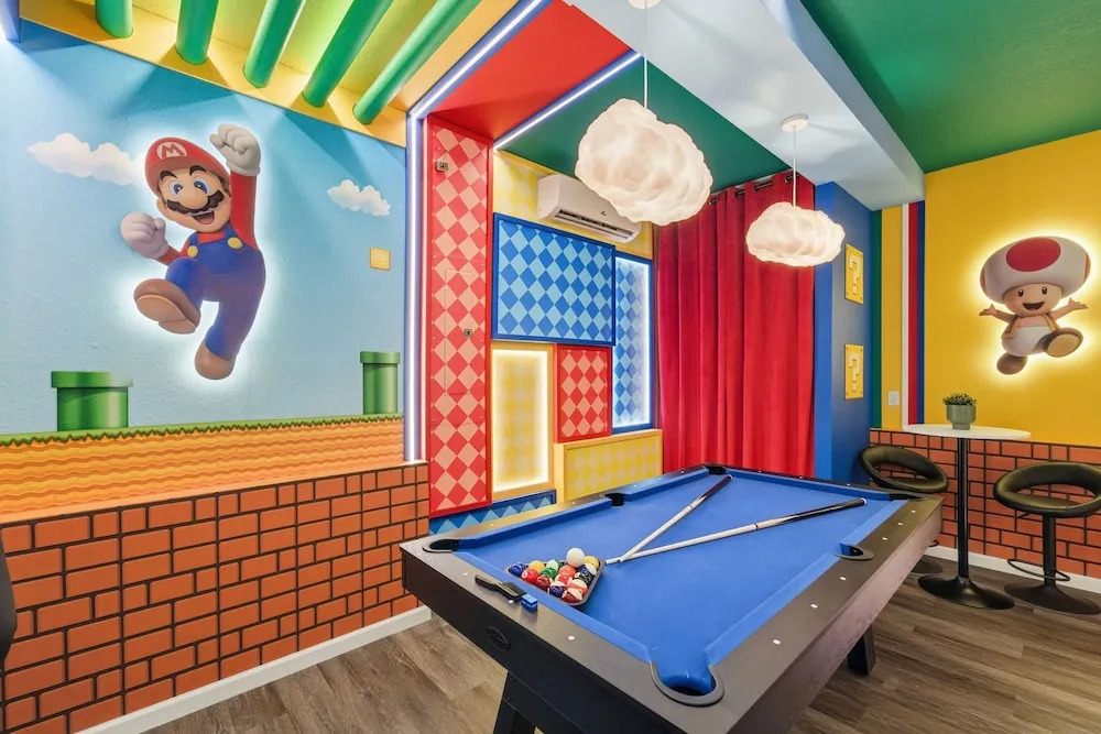 Luxury 7BR at Solara w Pool Cinema Game Room