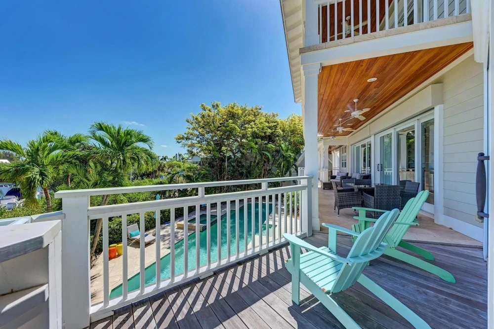Beach Serenity - Anna Maria