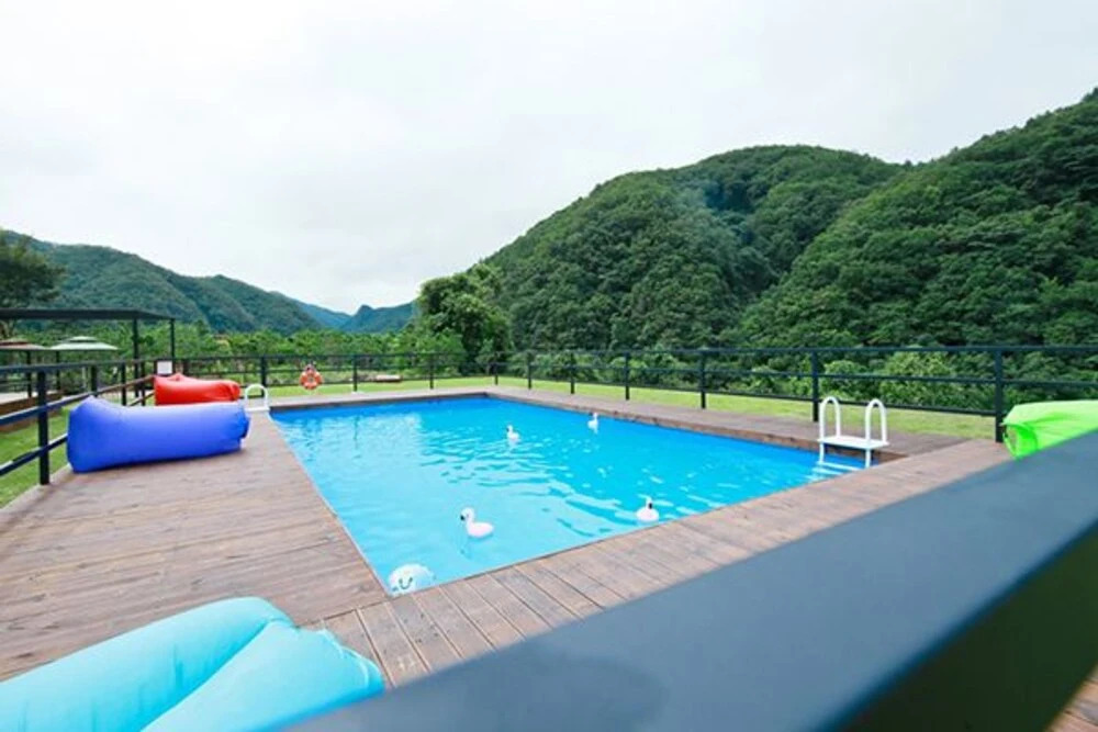 Hongcheon You, I and We Pension