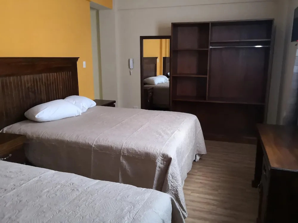 Hotel Mezzanine