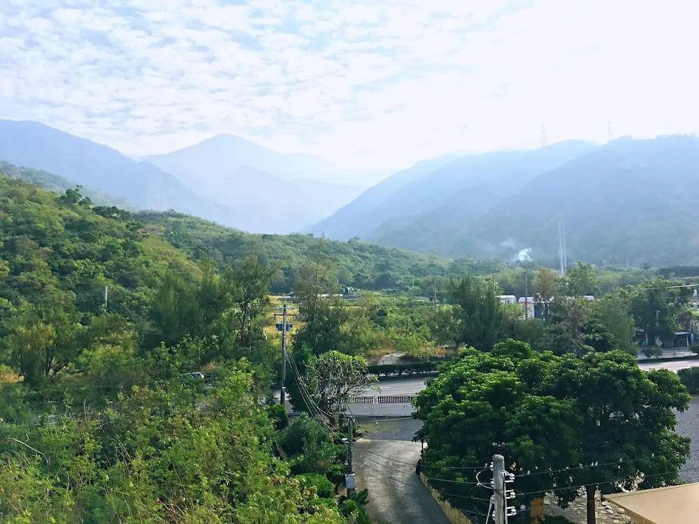 Whales Mountain & Seaview Resort