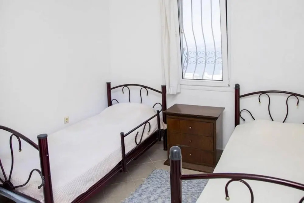 2 BR House With Garden in the Heart of Yalikavak
