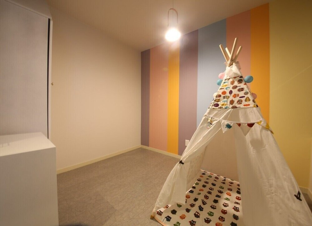 Almond Kids Hotel
