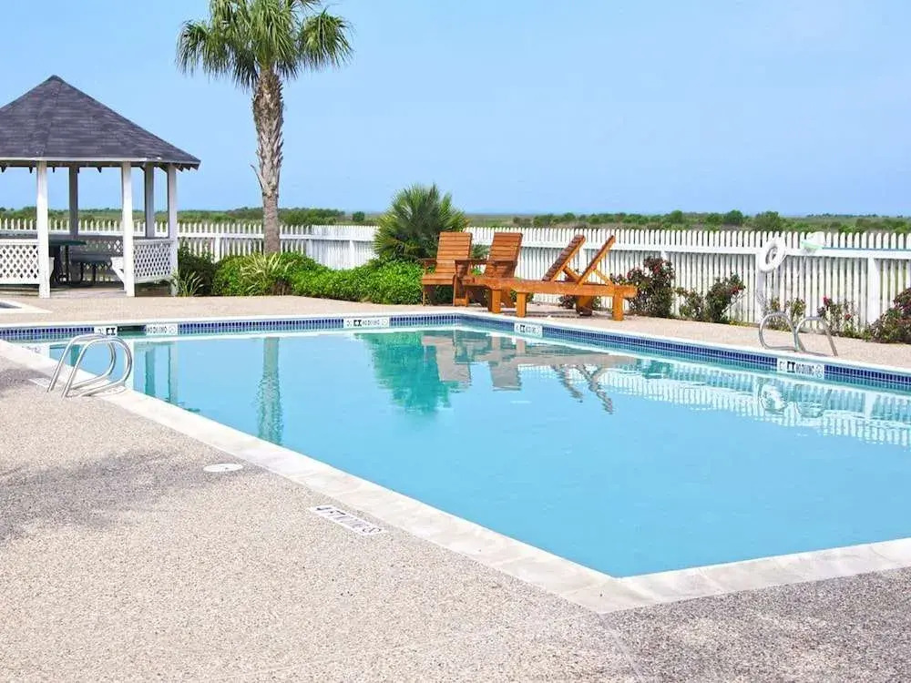Vitamin Sea Retreat by Ryson Vacation Rentals