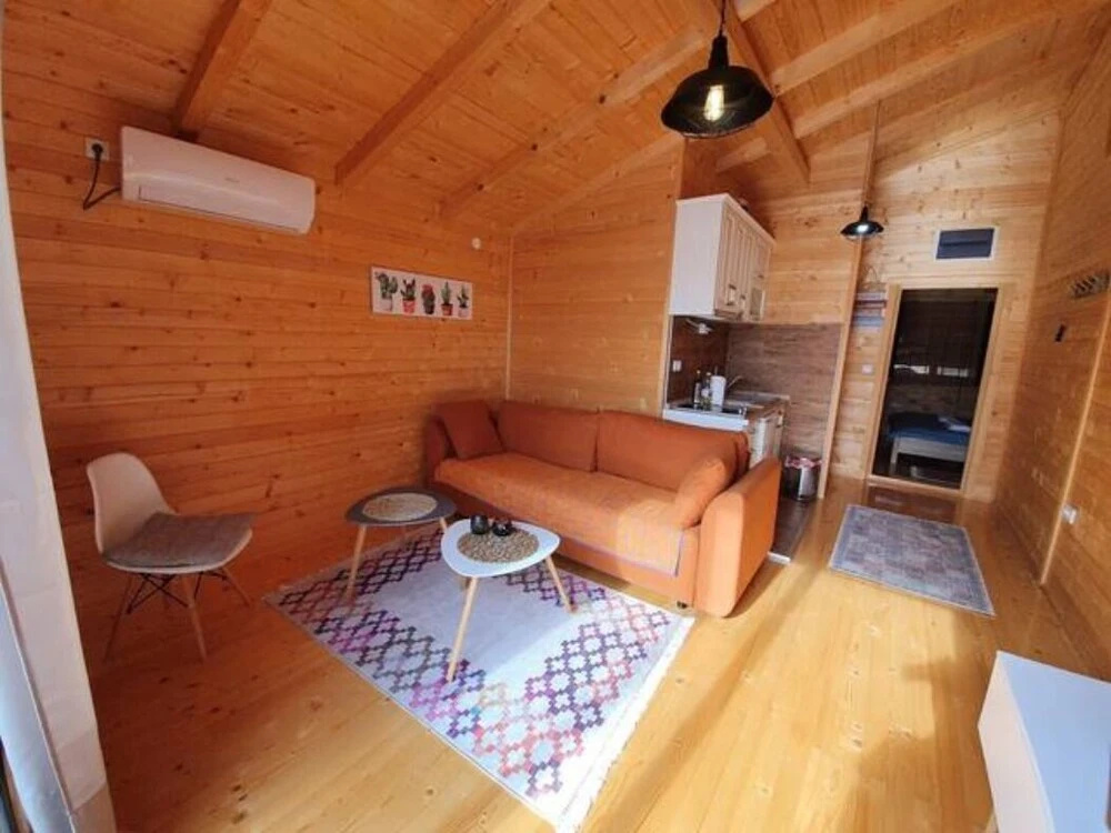 Ivana Houses Ada Bojana