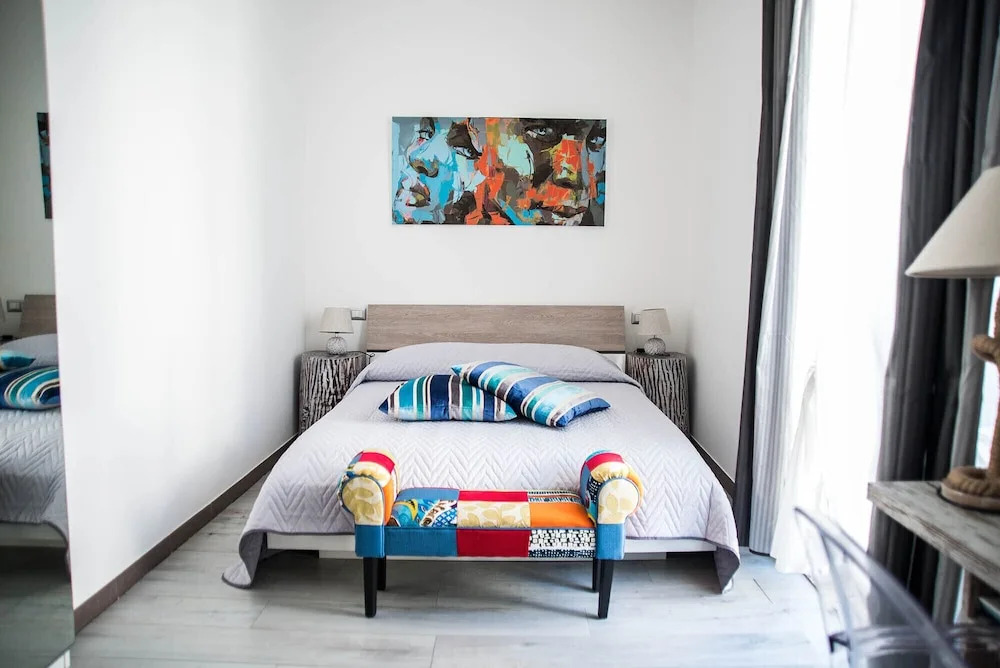 Brezza Marina Reataurant E  B&B