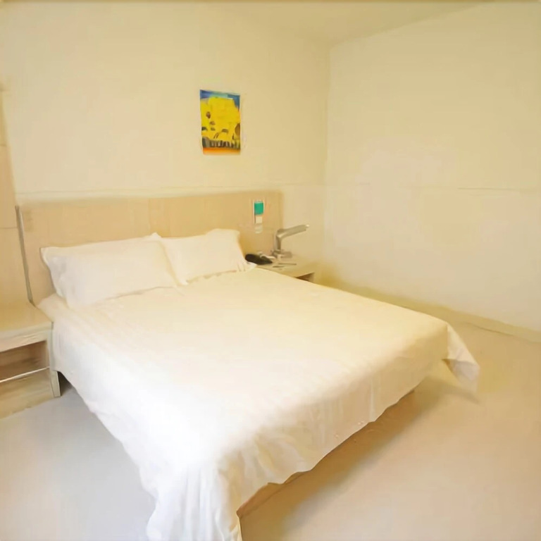 Luzhi Shuixiang Young Courtyard Homestay