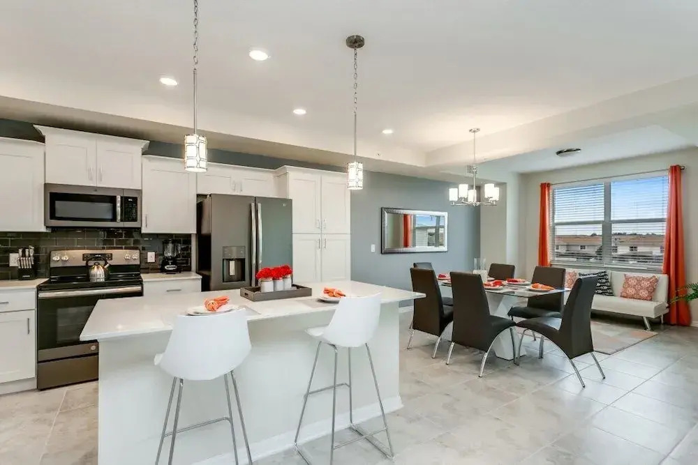 Beautiful 2 Bdrm 2 BA Condo