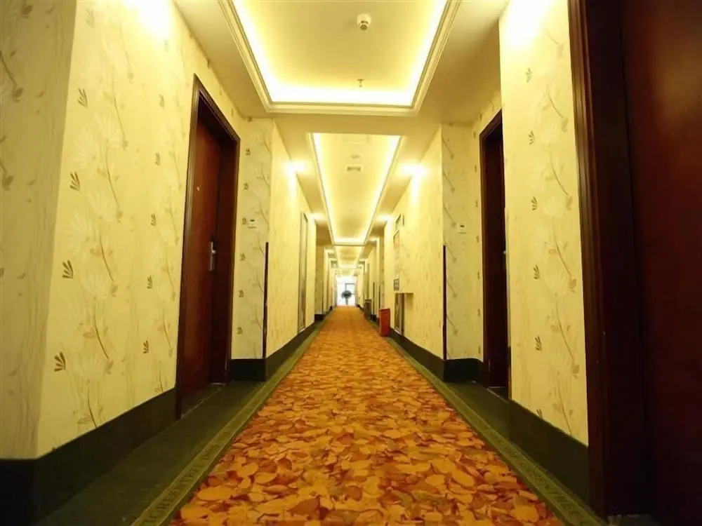 GreenTree Inn DanShui