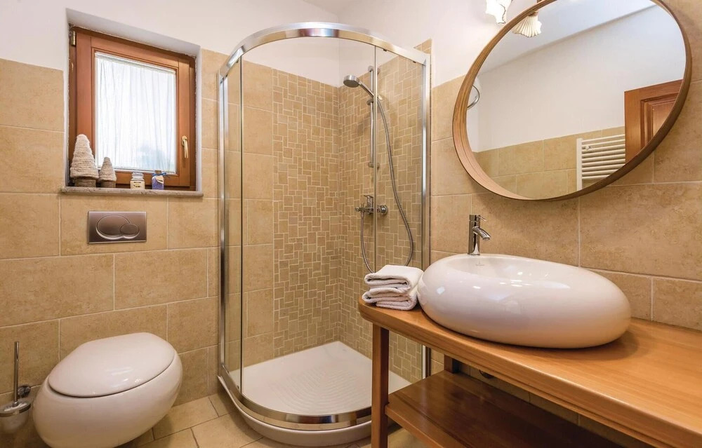Beautiful Home in Matulji With 3 Bedrooms, Wifi and Outdoor Swimming Pool