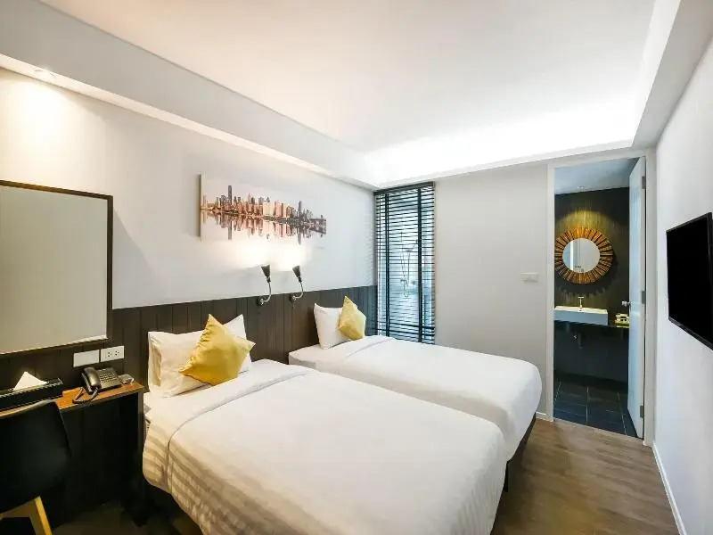 Kitzio House Hotel Huai Kwang