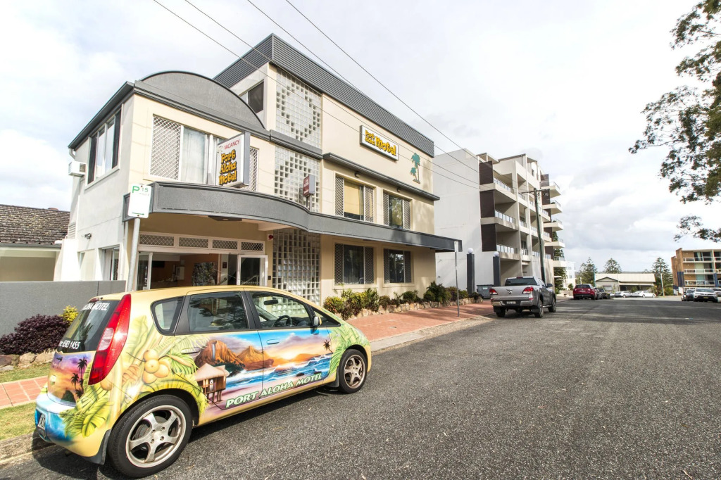 Port Aloha Motel