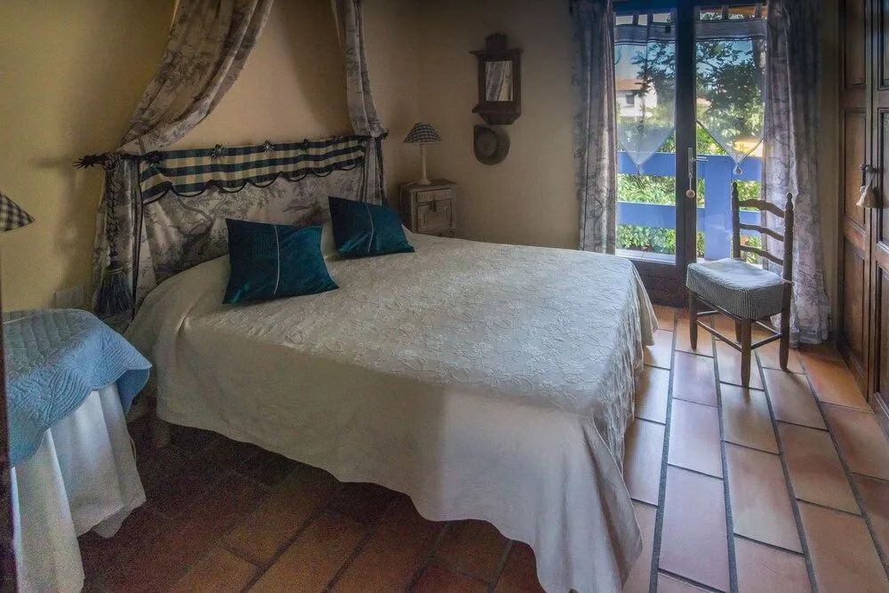 CASA-CORSA chambre dhote