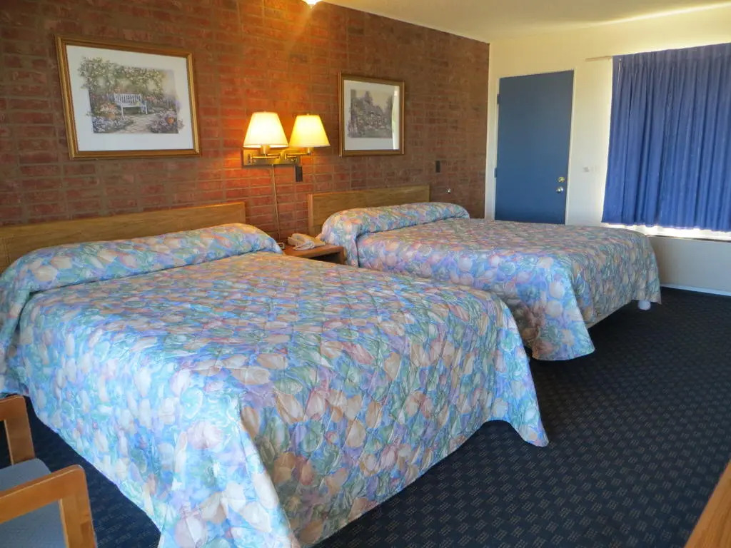 Sunrise Beach Motel