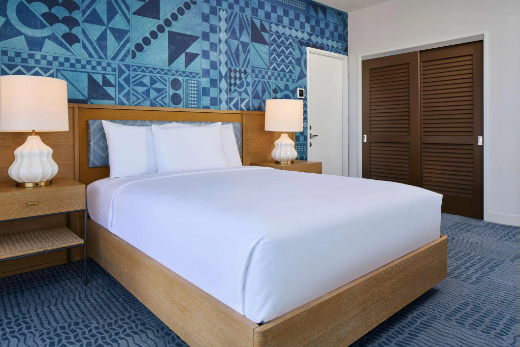 OUTRIGGER Waikiki Paradise Hotel