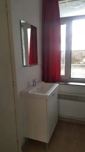 Cool Central Apartment