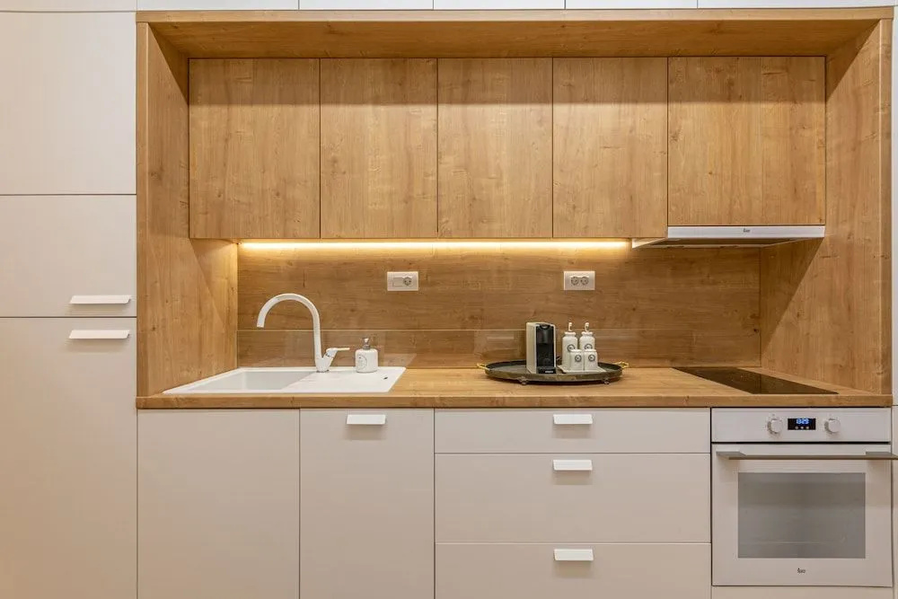 Chandakos 8 Design Apts