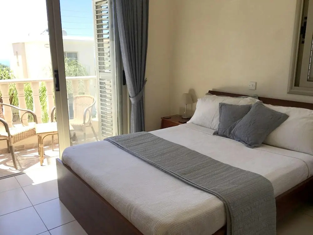 Villa with 3 Bedrooms in Kissonerga, with Wonderful Sea View, Private Pool, Enclosed Garden - 4 Km From the Beach