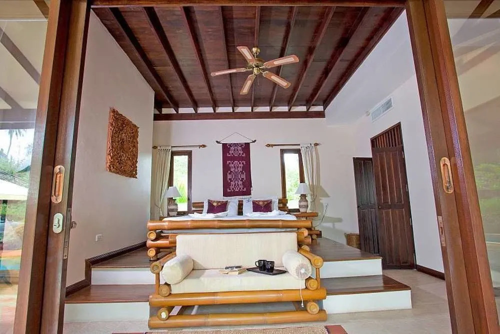Bamboo Villa P9