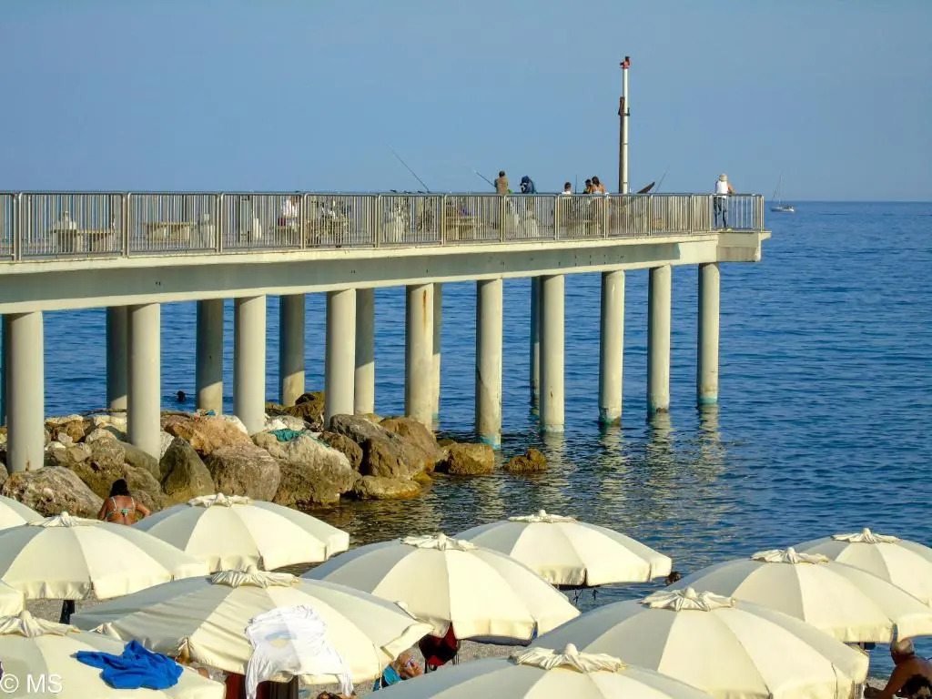 Pietra Home, Posto Auto, AC ,Wifi, 150mt Dal Mare