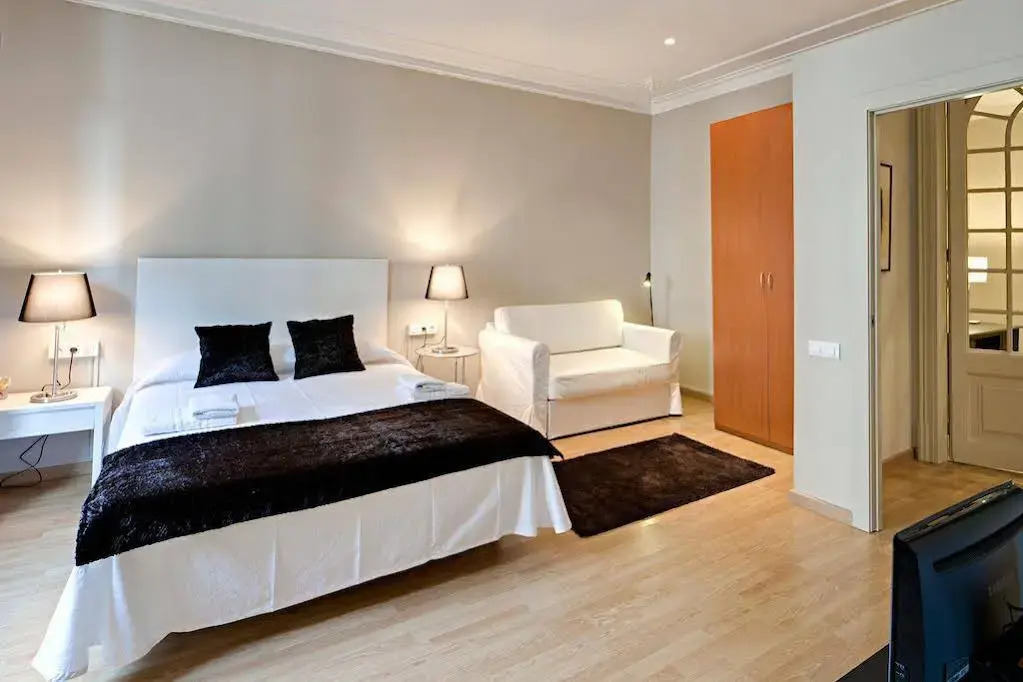 Habitat Apartments Lauria