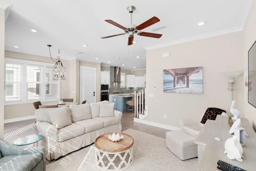 Town of Prominence 326b- Seaside Paradise