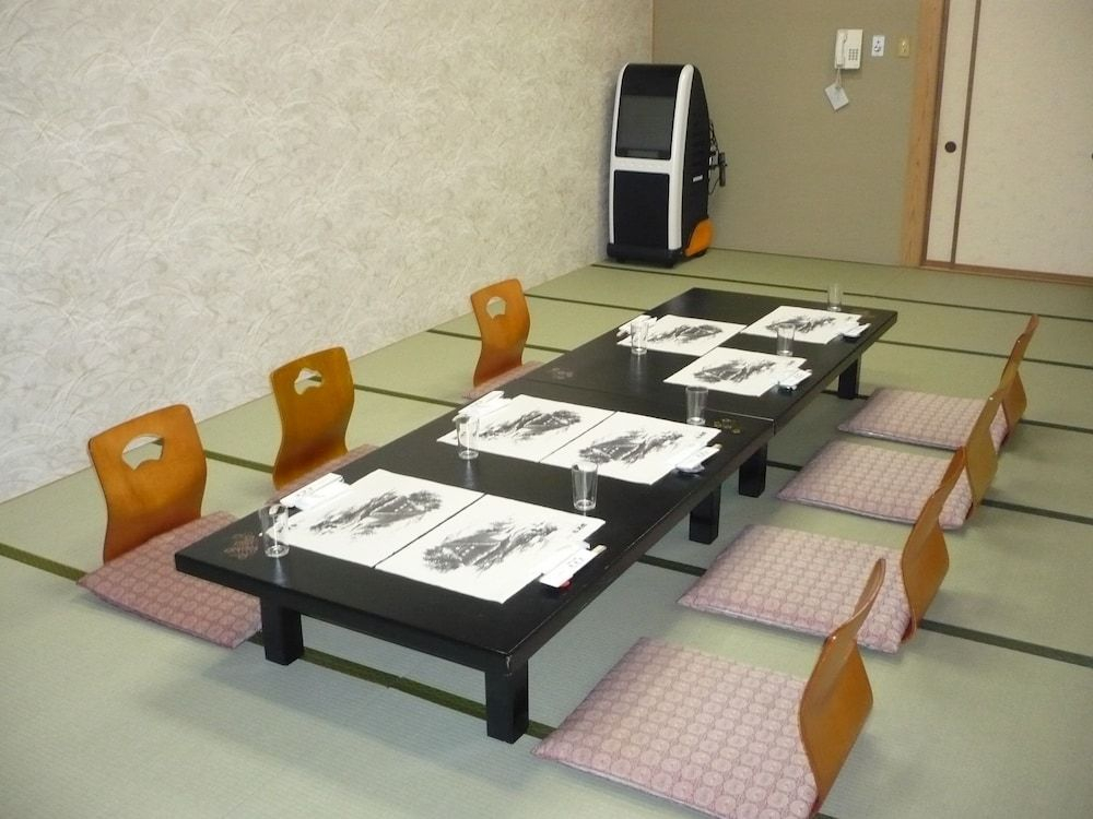 Gokayama Onsen Akaokan