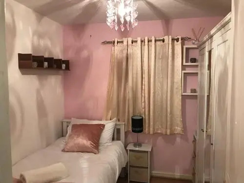 Staynorwich 69g - Hush View House