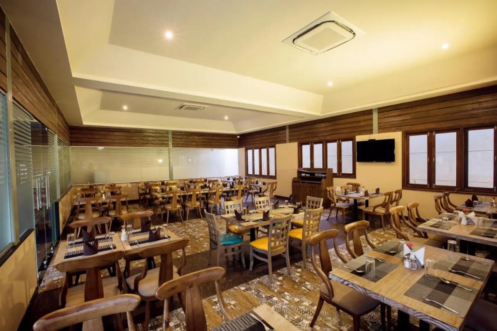 Hotel RK Gardenia