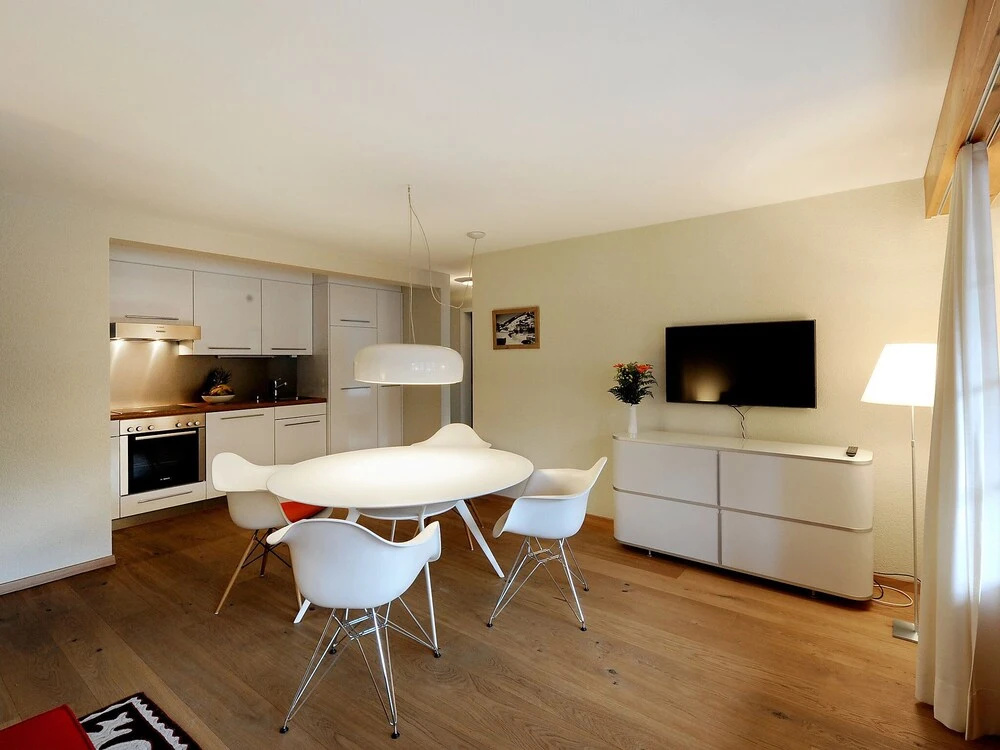 Gade A Lenk in Lenk With 2 Bedrooms and 1 5 Bathrooms