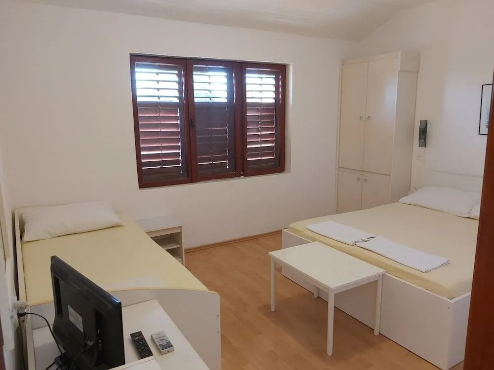 Apartments Vesna