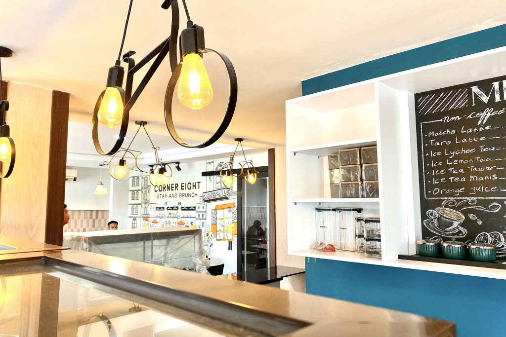 Behomy Corner 8 Lippo Karawaci