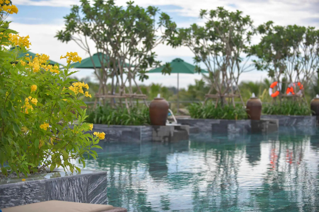 Cocoland River & Beach Resort