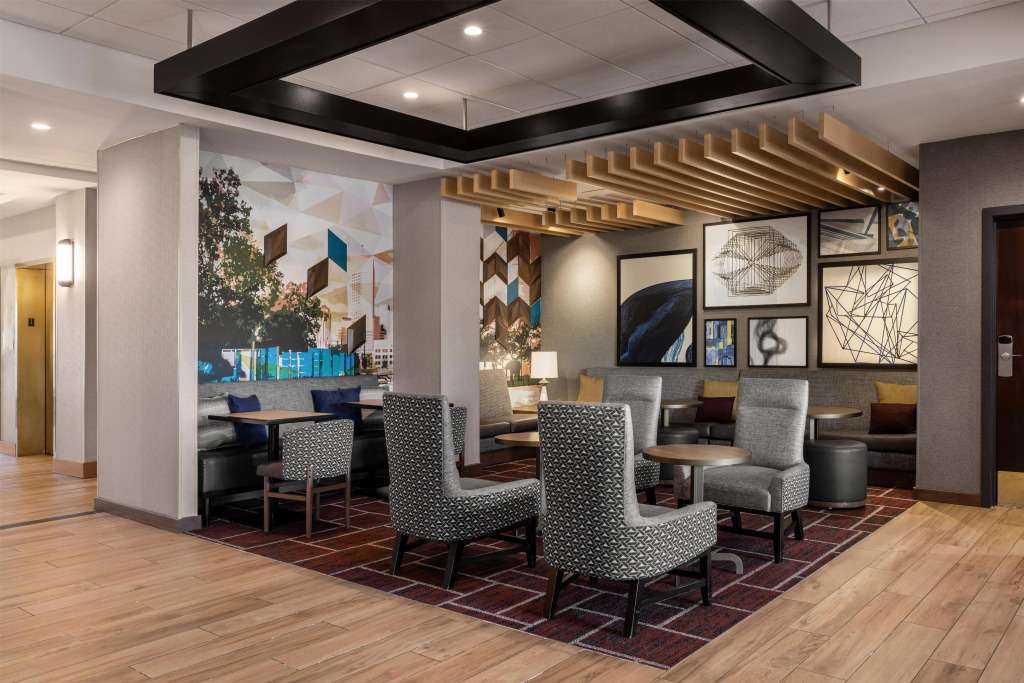 Hyatt Place Indianapolis Airport
