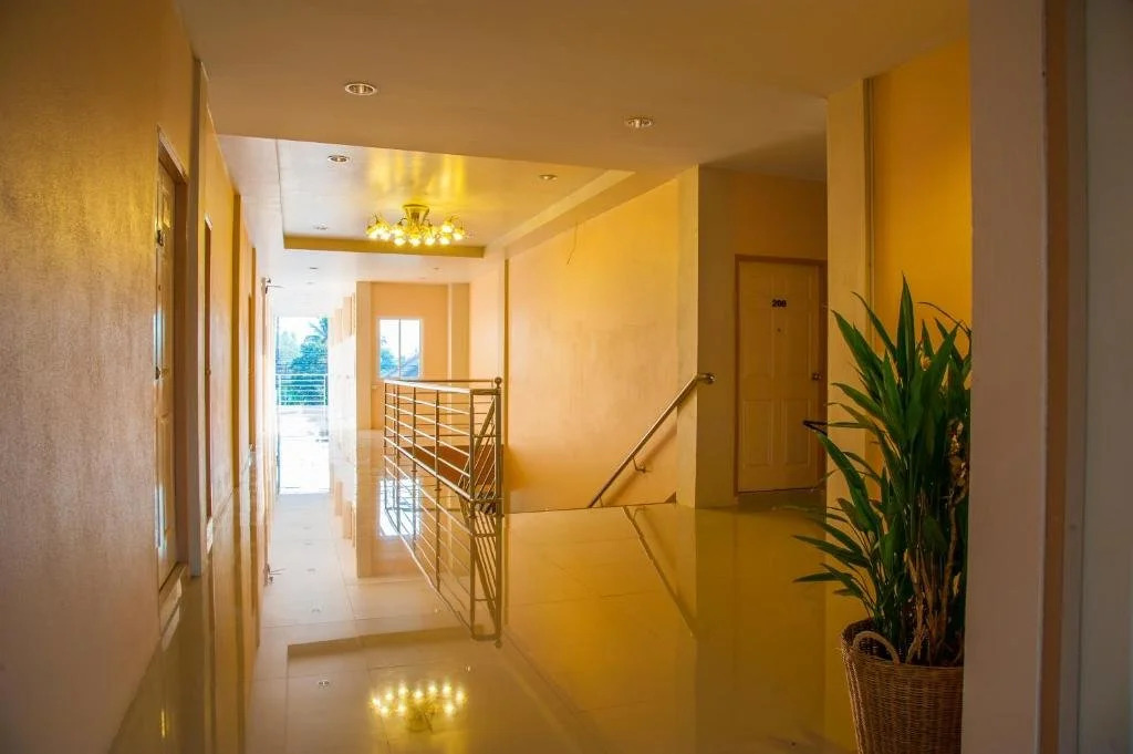 Wattanawan Hotel