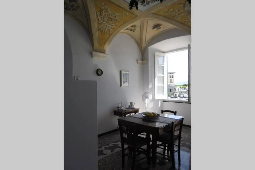Venere Charming House Codice CITRA O11O22-LT-O853