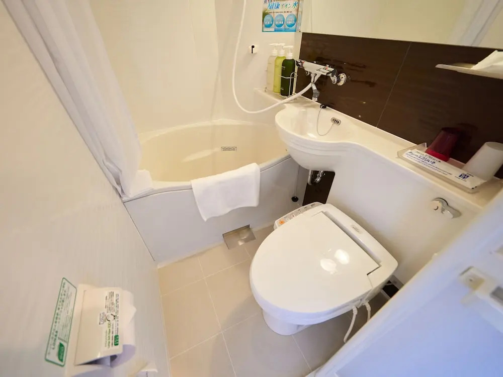 bnb+ Trip Community Tokyo - Adult Only Hostel