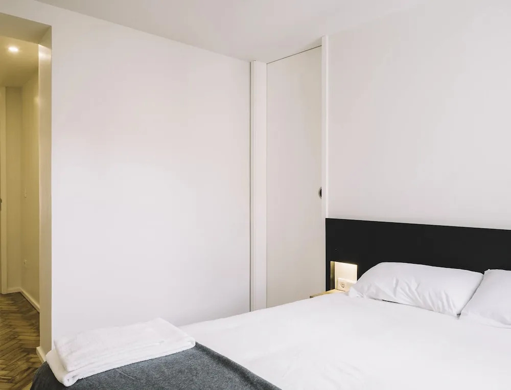 ORM - Saraiva de Carvalho Apartments