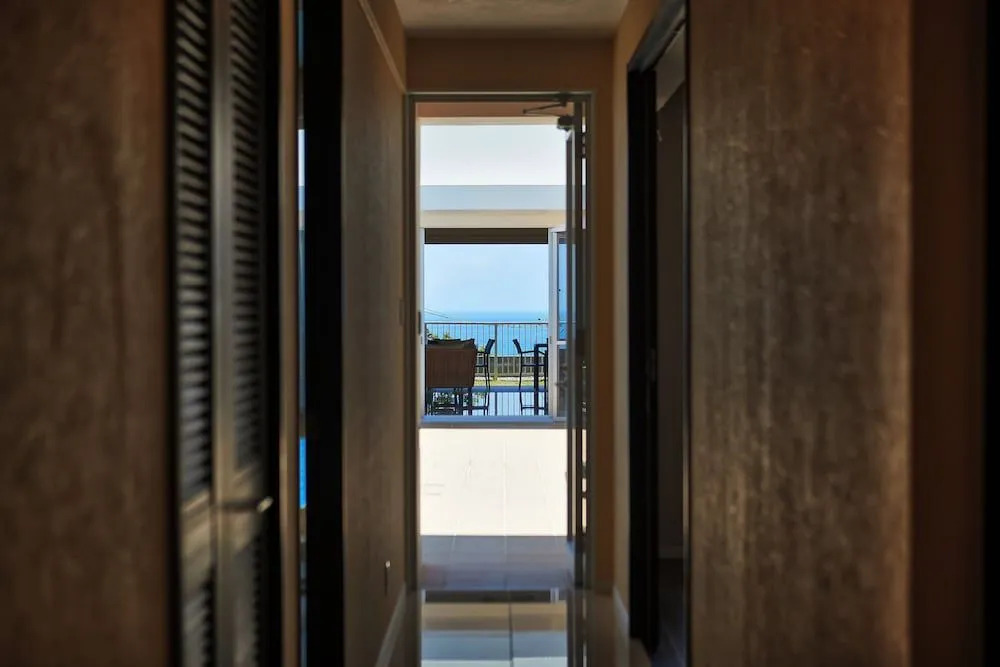 Viaul Sky Villas Unten