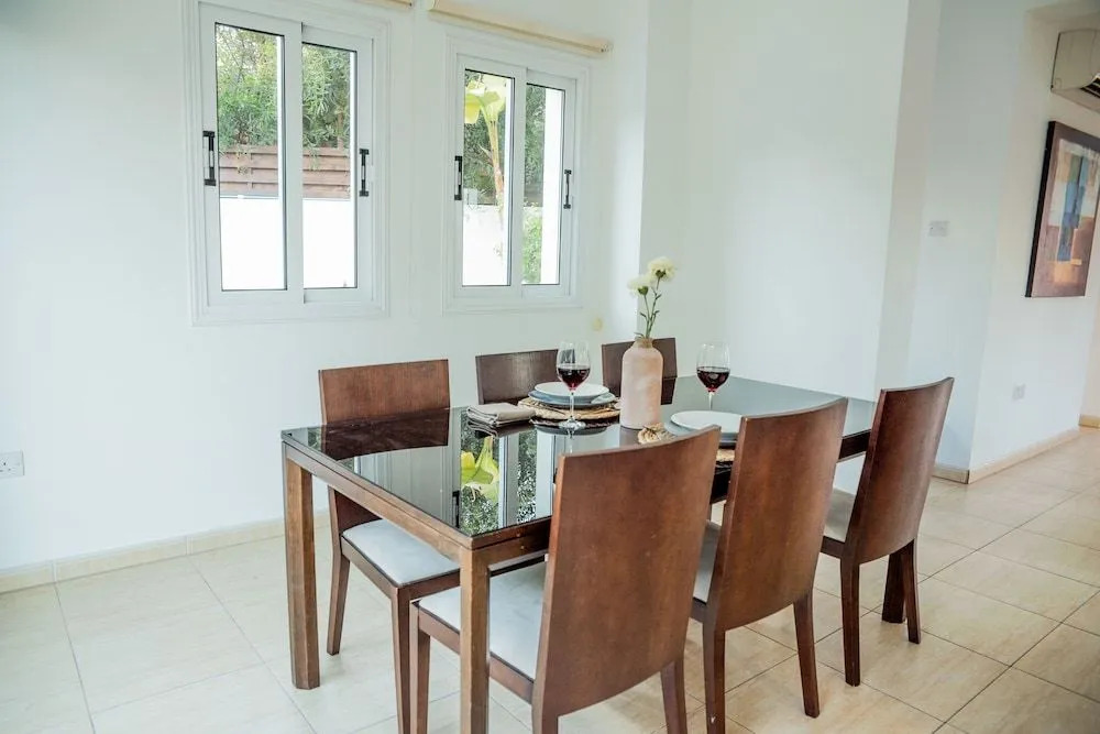 Konnos Beach Villa No 5