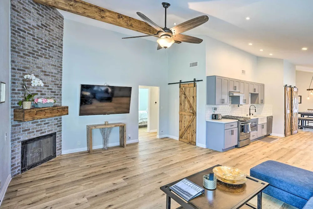 Sunny Orange County Abode w/ Fire Pit & Backyard!