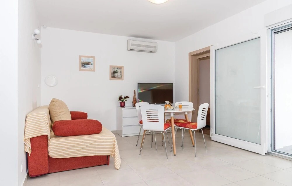 Amazing Home in Razanj With Wifi and 3 Bedrooms