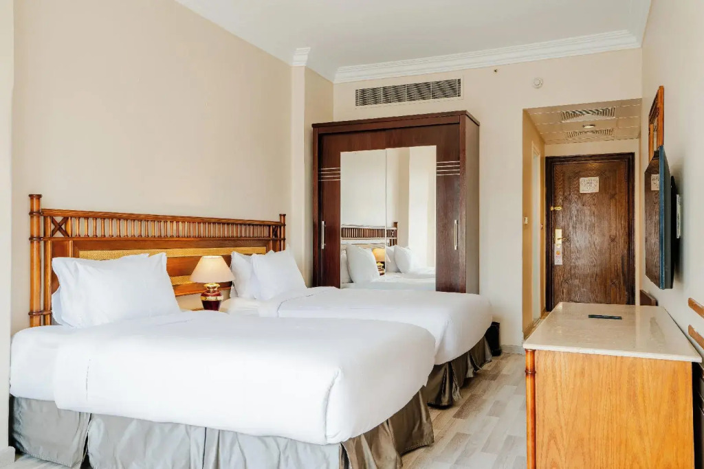 OM KOLTHOOM HOTEL