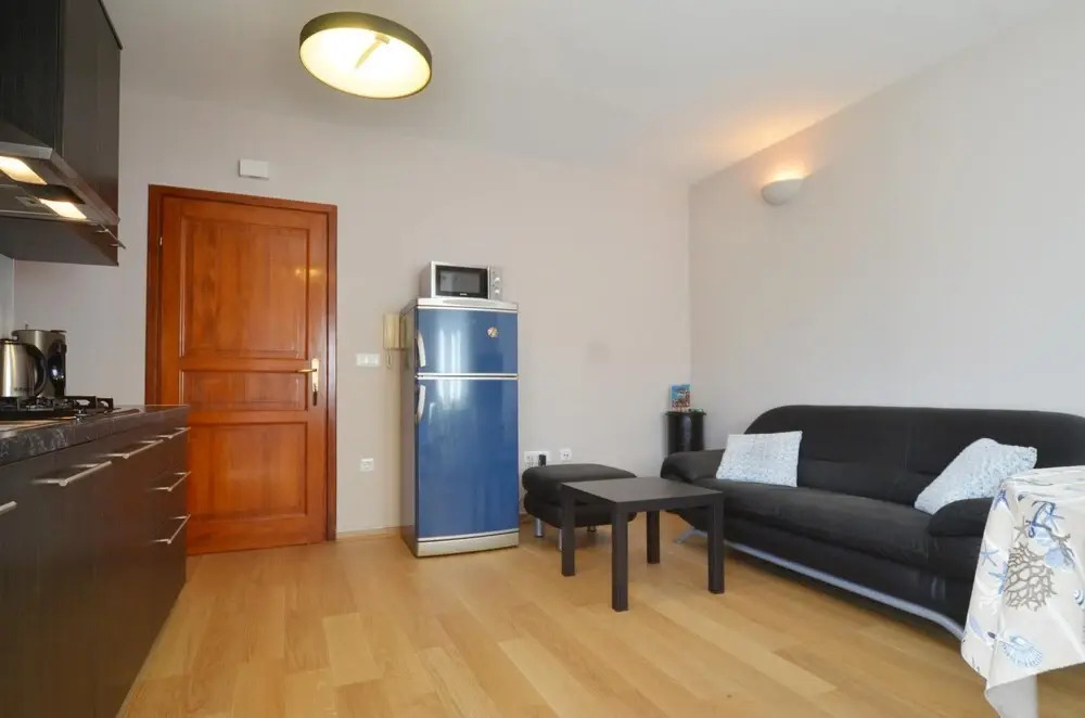 Bissa in Rovinj With 1 Bedrooms and 1 Bathrooms
